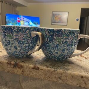 Lilly Pulitzer Blue and White Floral 2 Mugs